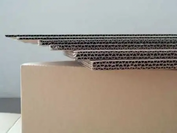 BDL China Factory B/C/E Flute Corrugated Cardboard Sheets , Kraft Paper Board 2mm 3mm 3.5mm Thick