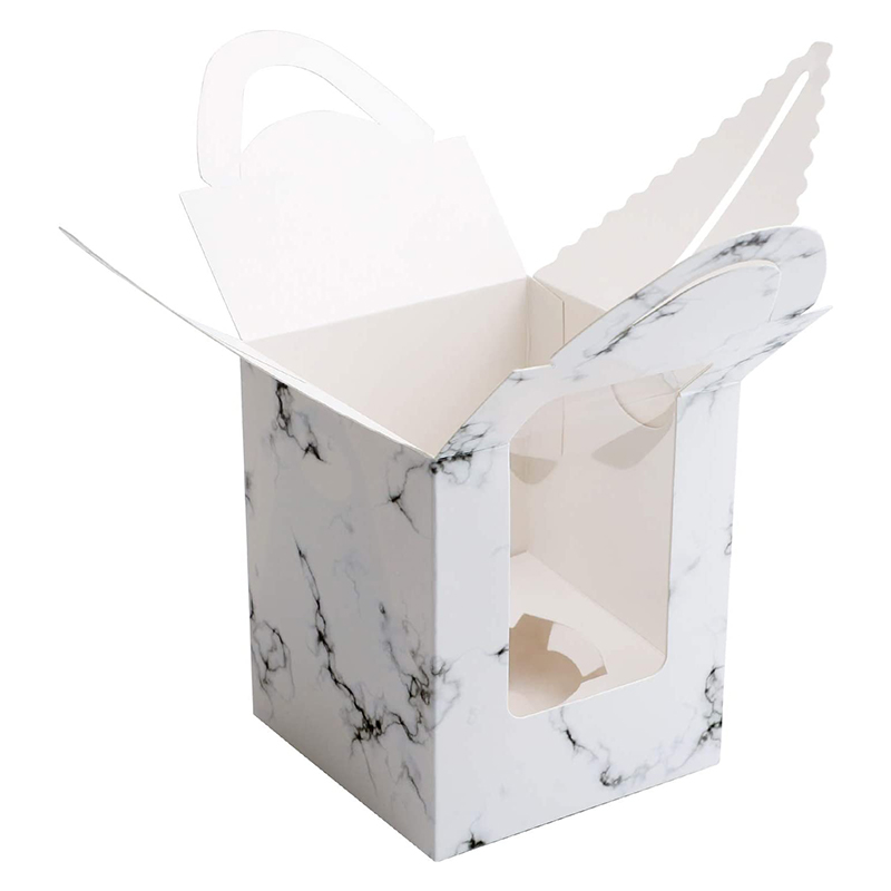BDL Matt Lamination Paper Christmas Cracker Box For Candies Chocolate ...